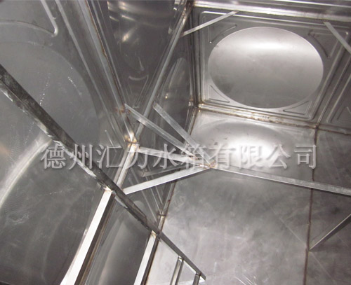 匯力不銹鋼水箱內(nèi)部 匯力不銹鋼水箱內(nèi)部